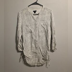 New Directions Black and White Patterned Tunic Blouse